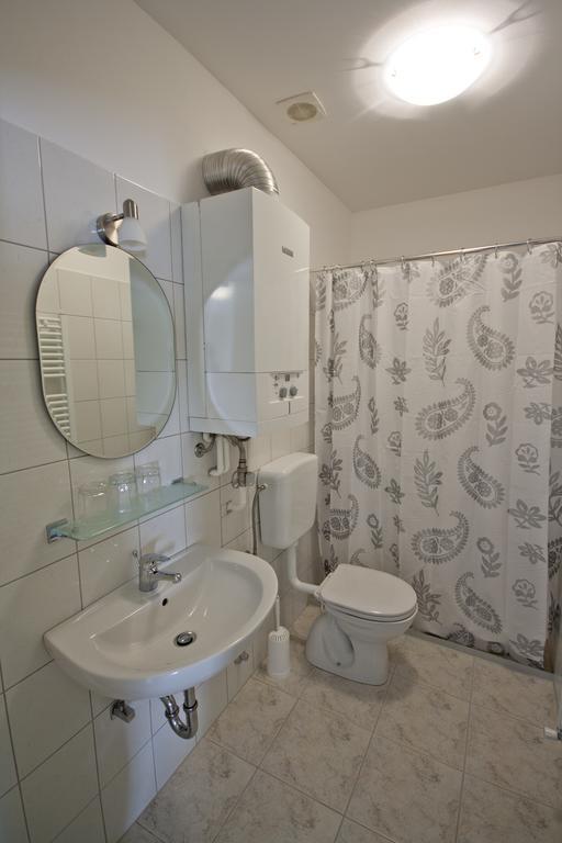 Guesthouse Toticevi Rijeka Bilik gambar
